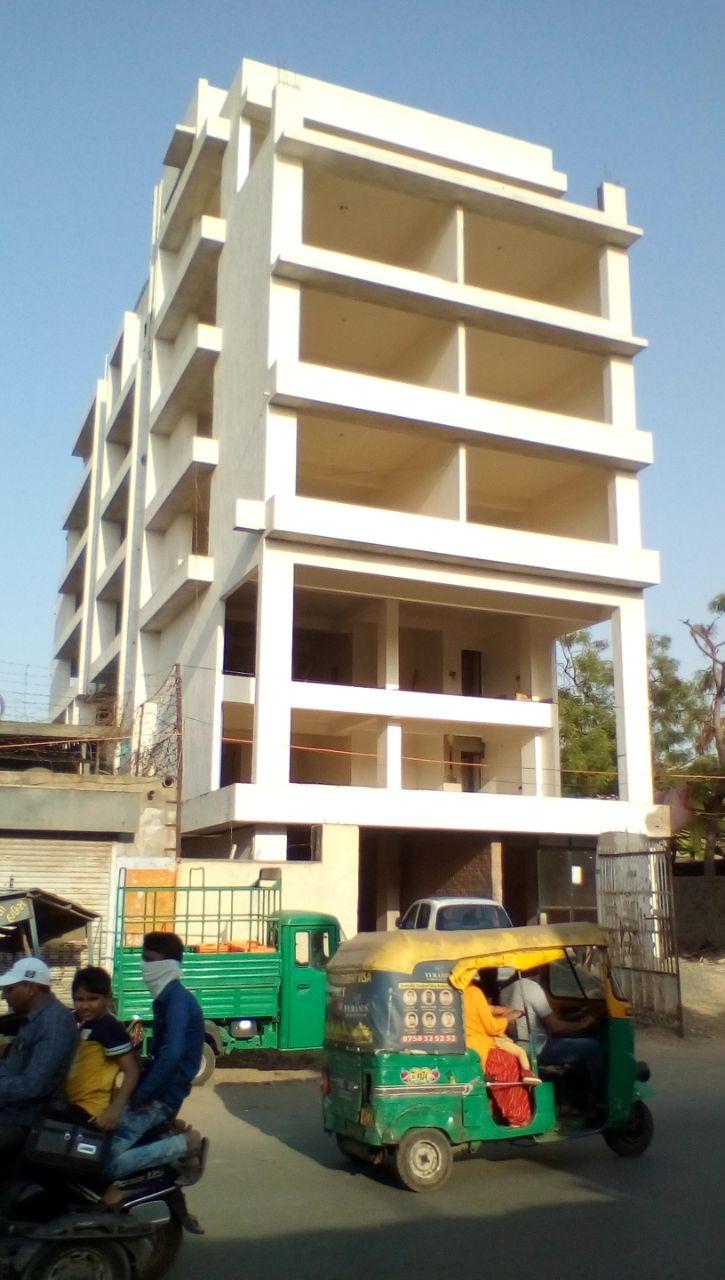 39143_const of real estate project Akshardham Complex located at Jamalpur, Ahmedabad, Gujarat