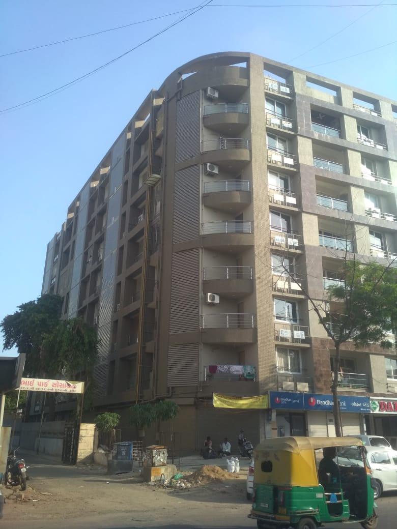 85833_const of real estate project Ashwamegh Pearl located at City, Ahmedabad, Gujarat
