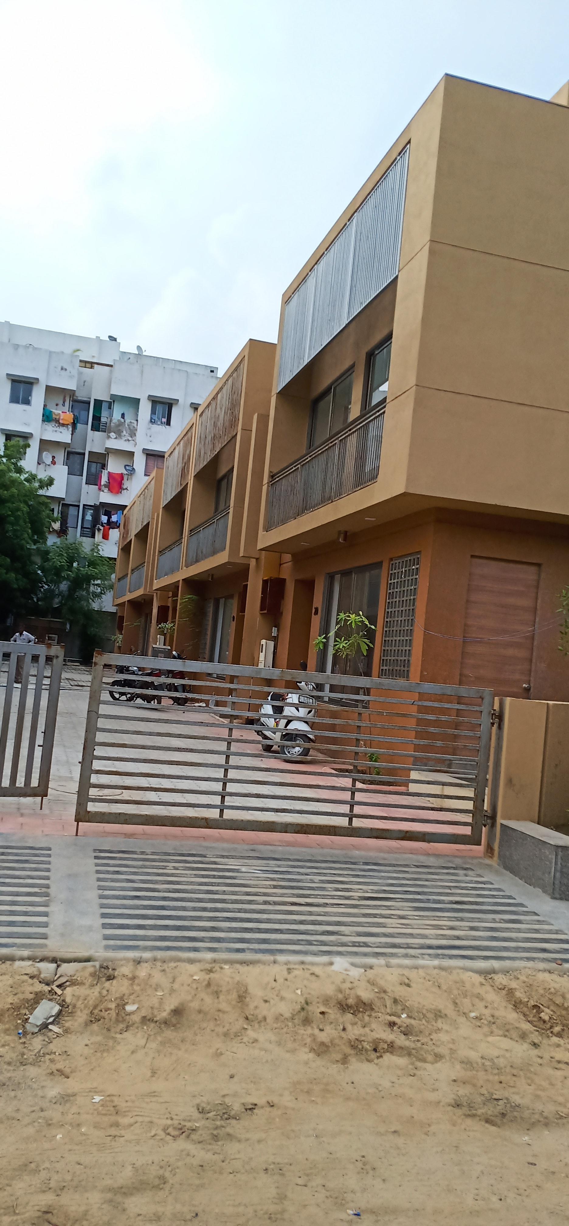 200372_const of real estate project Avalon Park located at Vatva, Ahmedabad, Gujarat