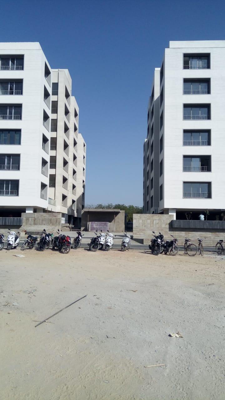 116289_const of real estate project Eminence located at City, Ahmedabad, Gujarat