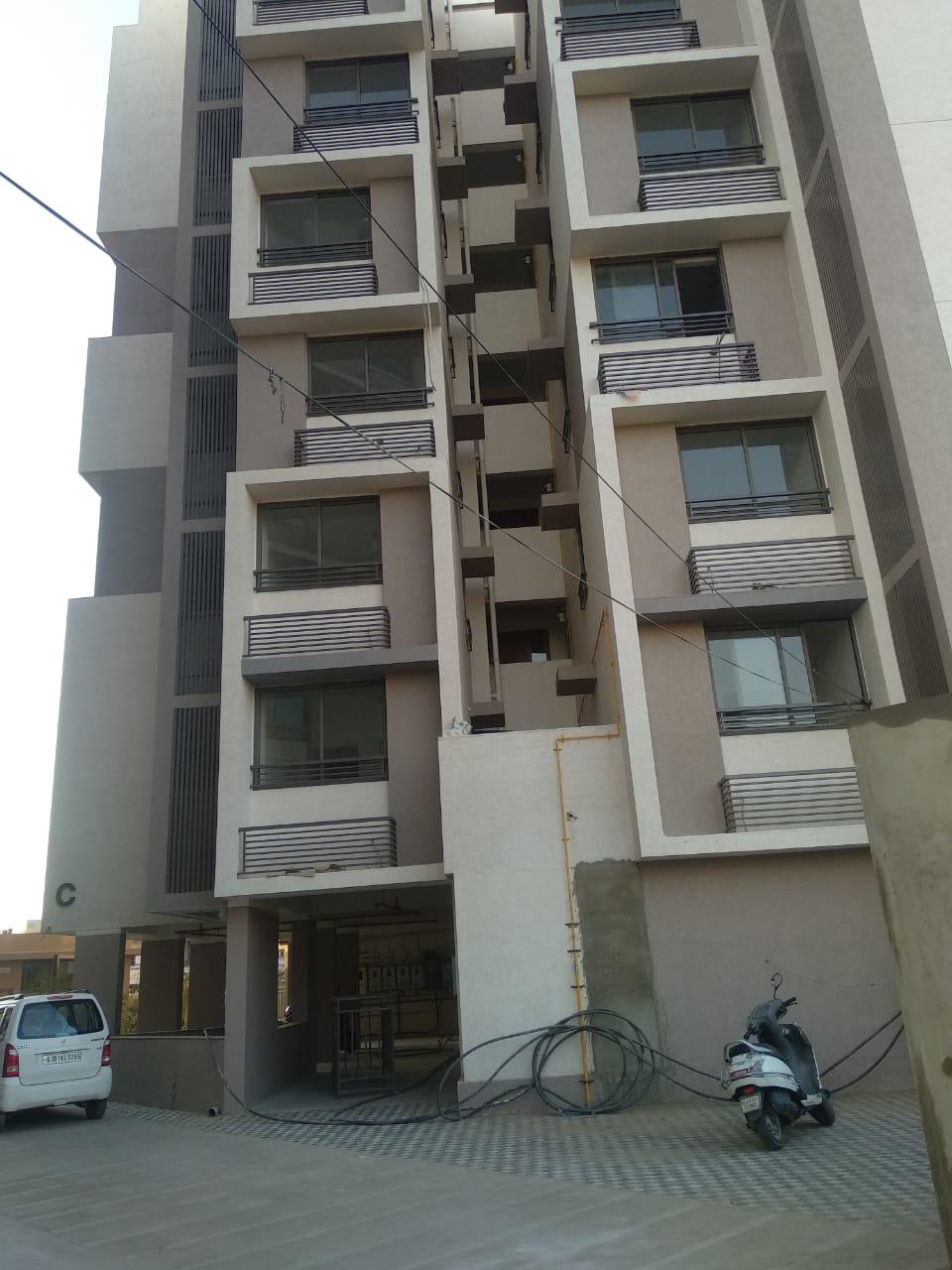 148207_const of real estate project Everest Elegance located at Vadaj, Ahmedabad, Gujarat