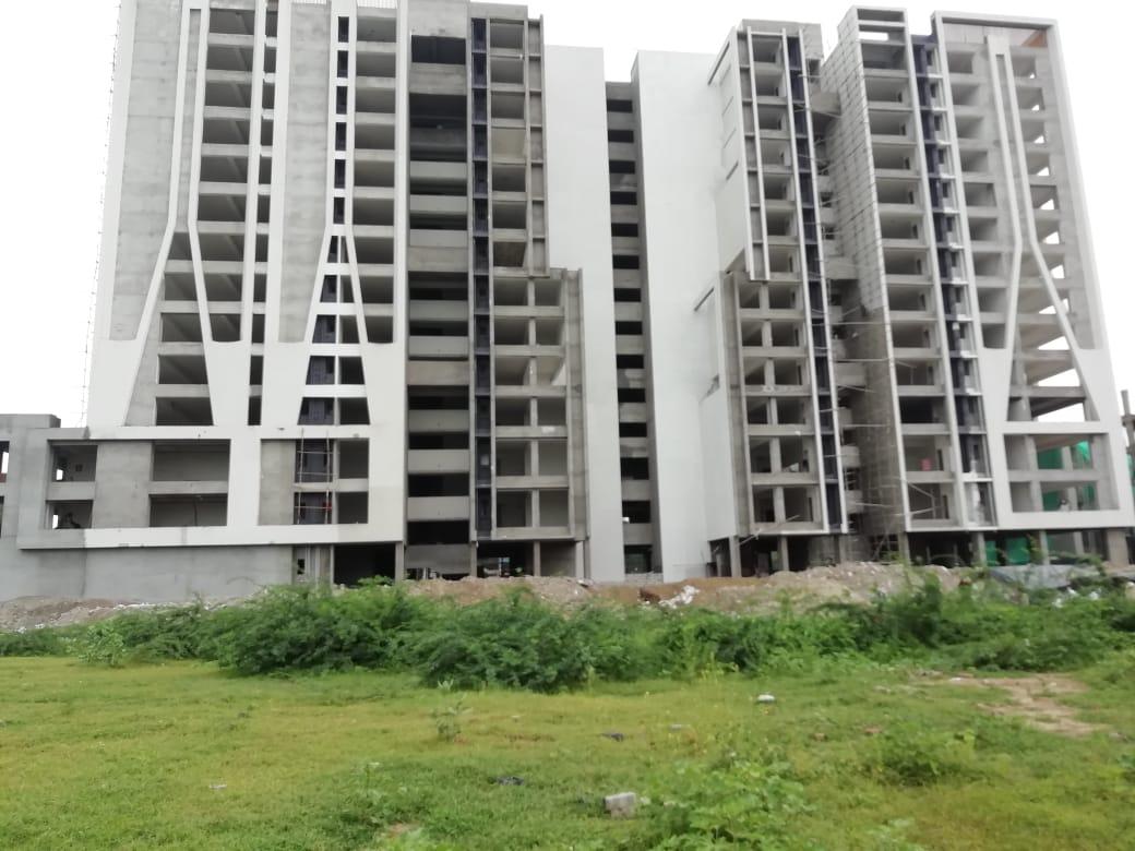 195979_const of real estate project Fortune Business Hub located at Sola, Ahmedabad, Gujarat