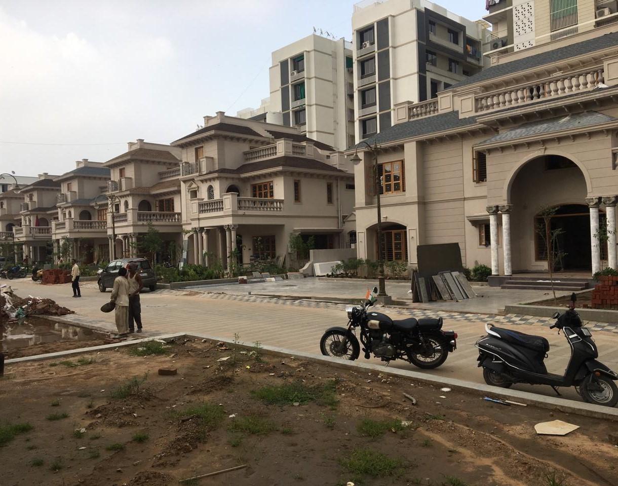 238850_const of real estate project Malbar Gold located at Nikol, Ahmedabad, Gujarat
