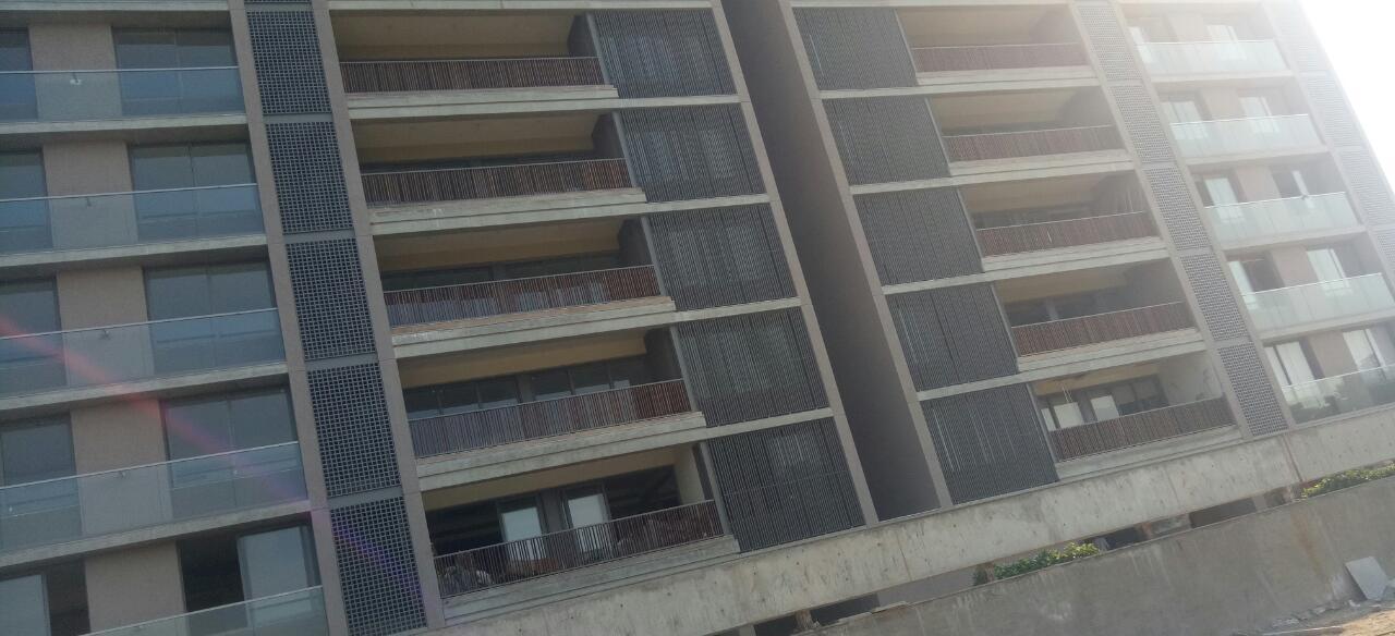 134840_const of real estate project Parshwa Luxuria located at Bodakdev, Ahmedabad, Gujarat