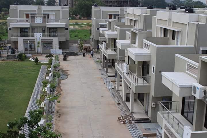 80908_const of real estate project Parshwa Residency located at Hanspura, Ahmedabad, Gujarat