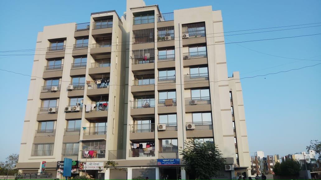 99043_const of real estate project Sandal Wood located at Sola, Ahmedabad, Gujarat