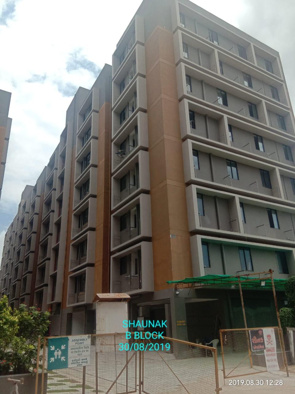 196609_const of real estate project Shaunak Apartments located at Vejalpur, Ahmedabad, Gujarat