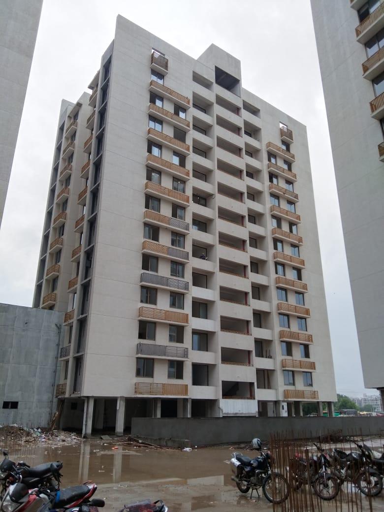 177895_const of real estate project Shree Vishnudhara Gardens located at Jagatpur, Ahmedabad, Gujarat