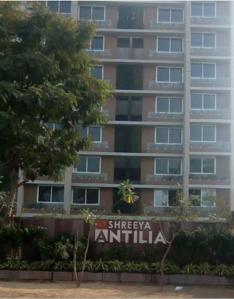 87121_const of real estate project Shreeya Antilia located at Bodakdev, Ahmedabad, Gujarat
