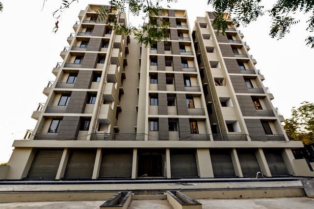 149680_const of real estate project Suryansh Solitaire located at Shilaj, Ahmedabad, Gujarat