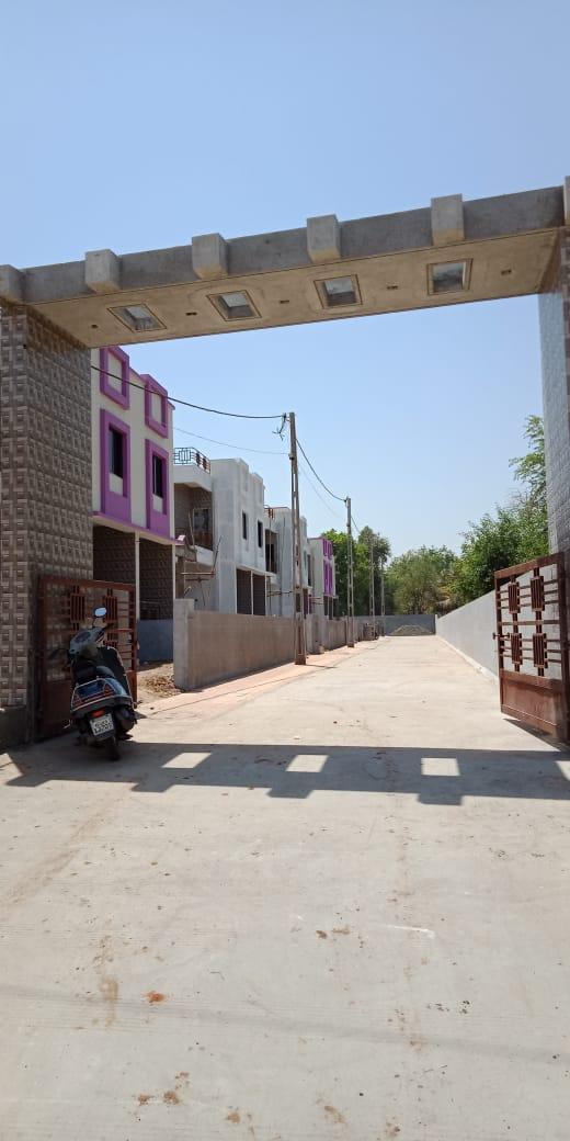 181647_const of real estate project Maa Saraswati Duplex located at Borsad, Anand, Gujarat