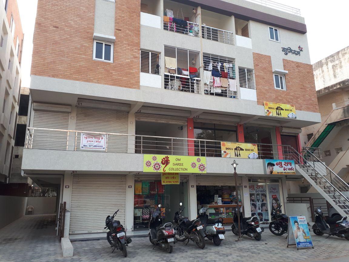 23101_const of real estate project Sumiran Shops   Flats located at Vallabh-vidhyanagar, Anand, Gujarat