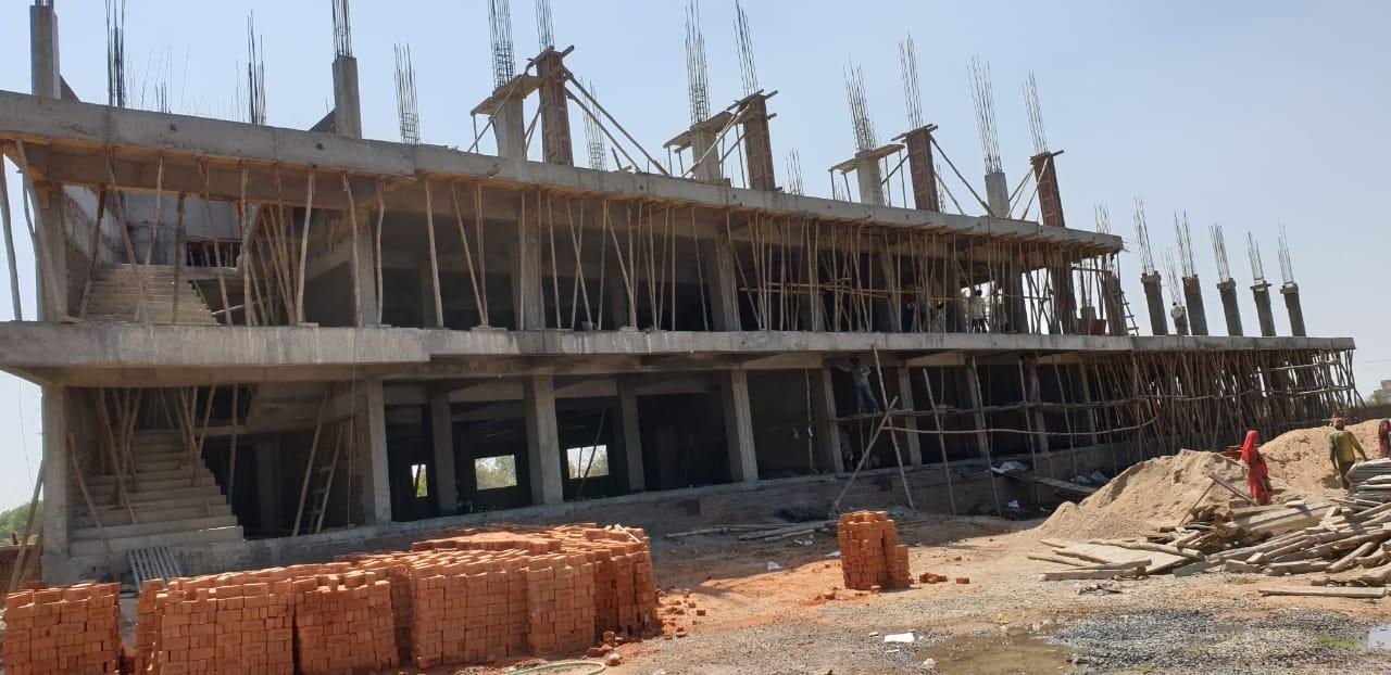 120715_const of real estate project Tanmay Plaza located at Petlad, Anand, Gujarat