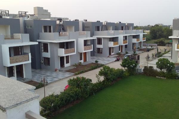 86340_const of real estate project Ganesh Citadel located at Raysan, Gandhinagar, Gujarat