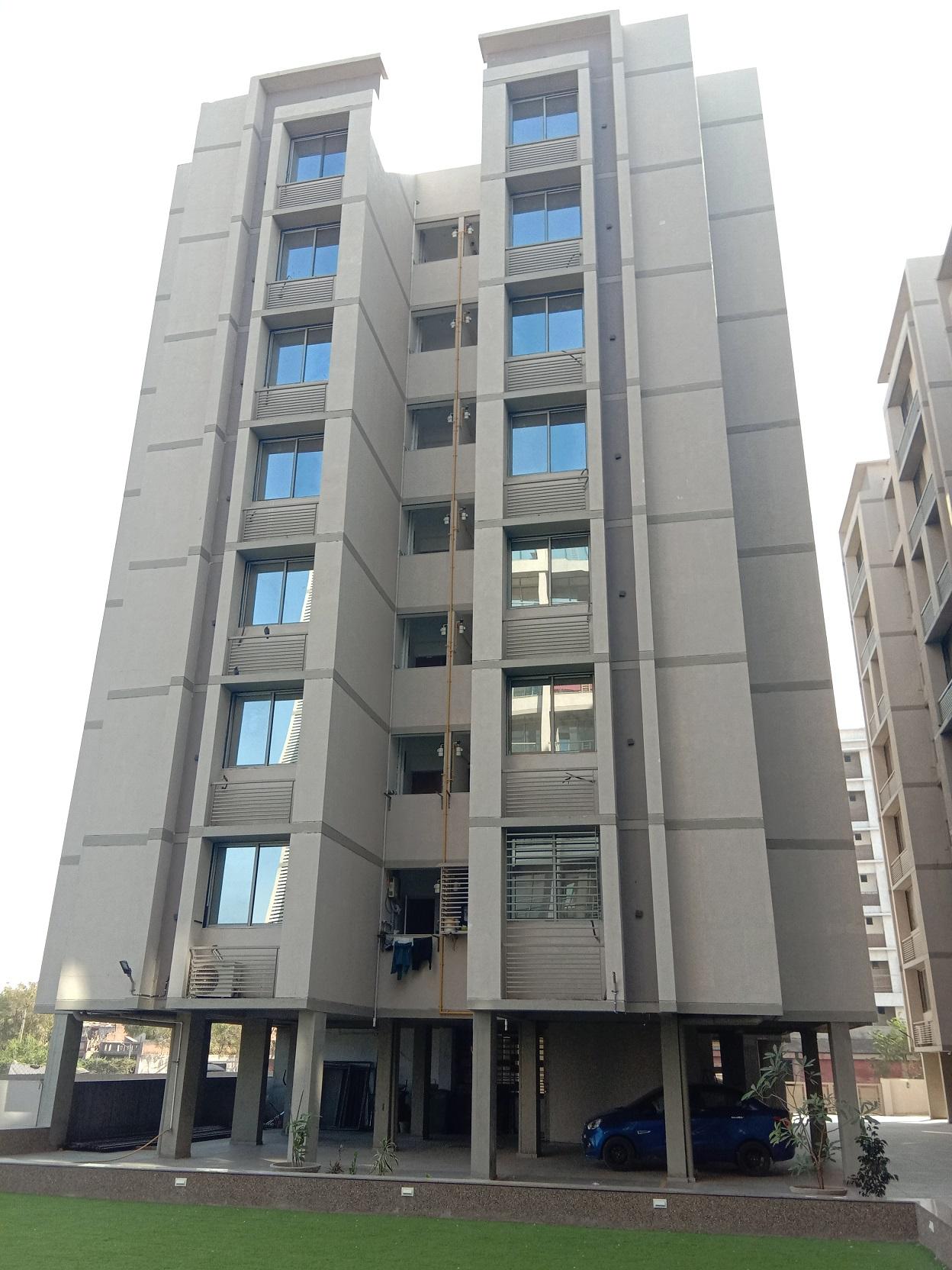 85544_const of real estate project Navpad Helios located at Ahmedabad, Gandhinagar, Gujarat