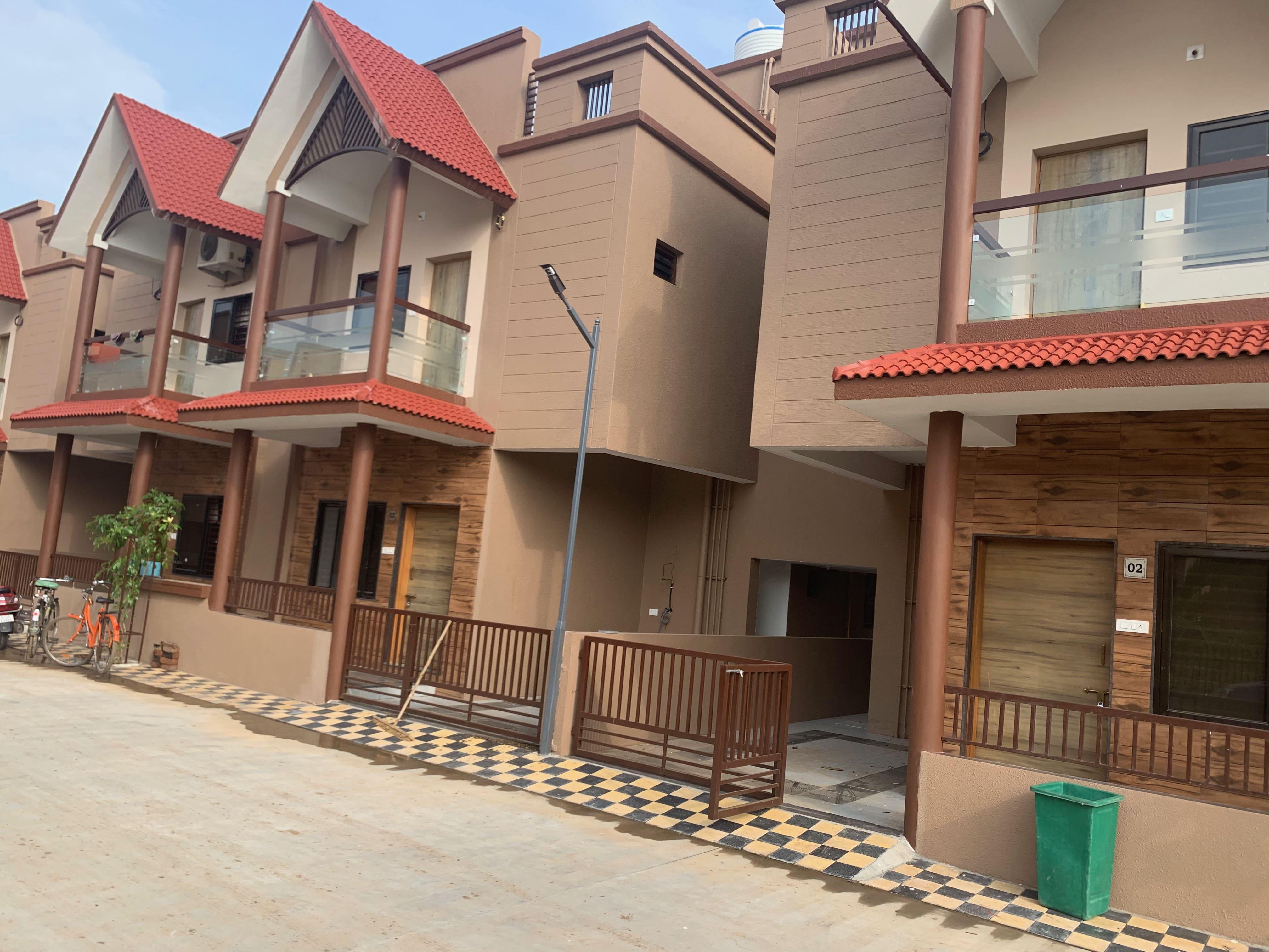 204442_const of real estate project Malbar Hill located at Nadiad, Kheda, Gujarat