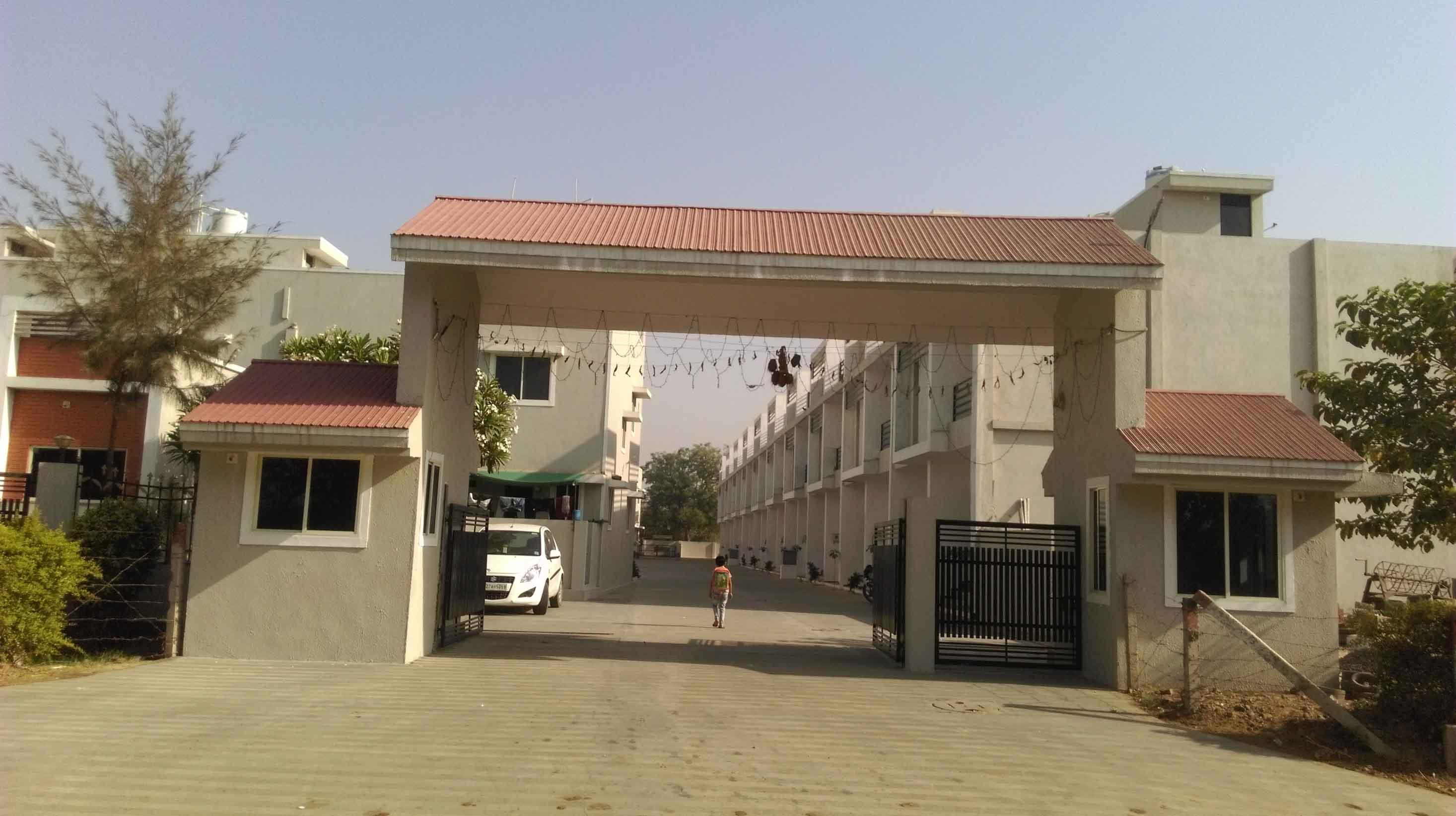 33616_const of real estate project Satyam Bunglows located at Mahemdavad, Kheda, Gujarat
