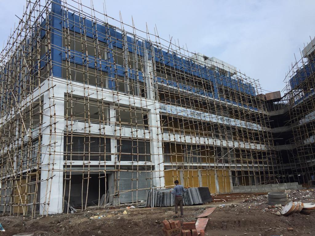 100629_const of real estate project Atlanta Mall located at Varachha, Surat, Gujarat