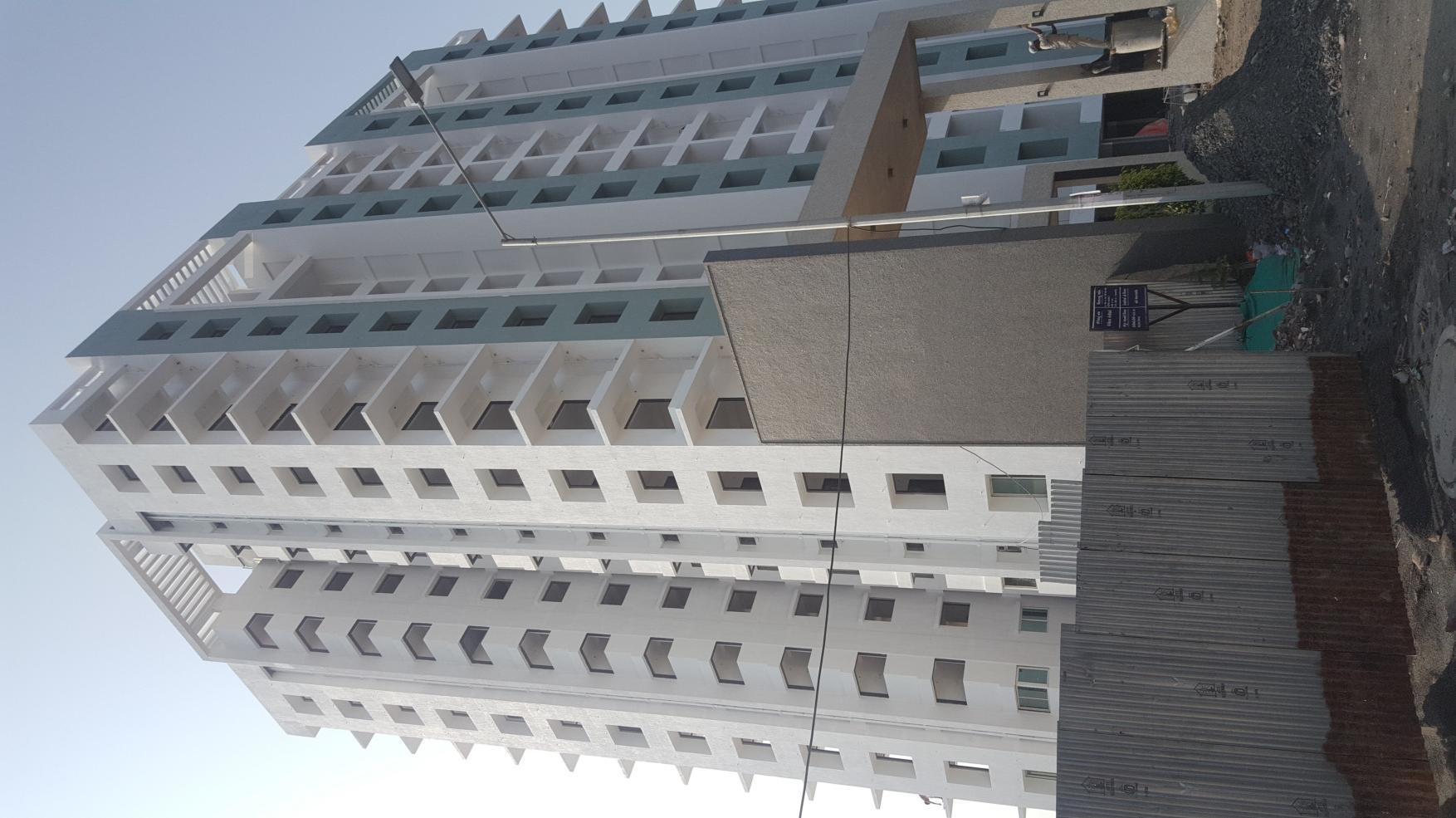 57386_const of real estate project Capital Dreamz located at Surat, Surat, Gujarat