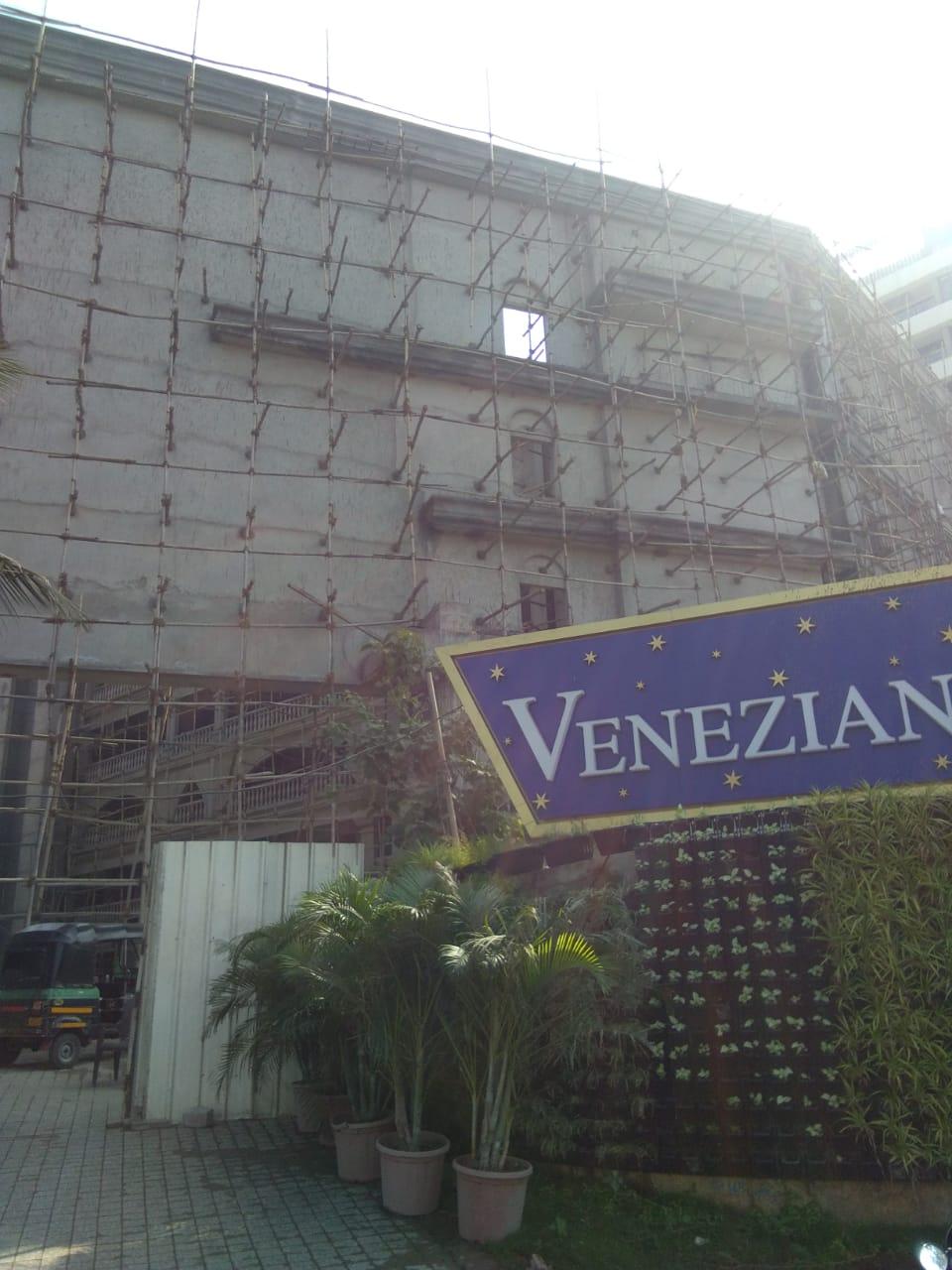 120485_const of real estate project Central Bazar Veneziano located at Vesu, Surat, Gujarat