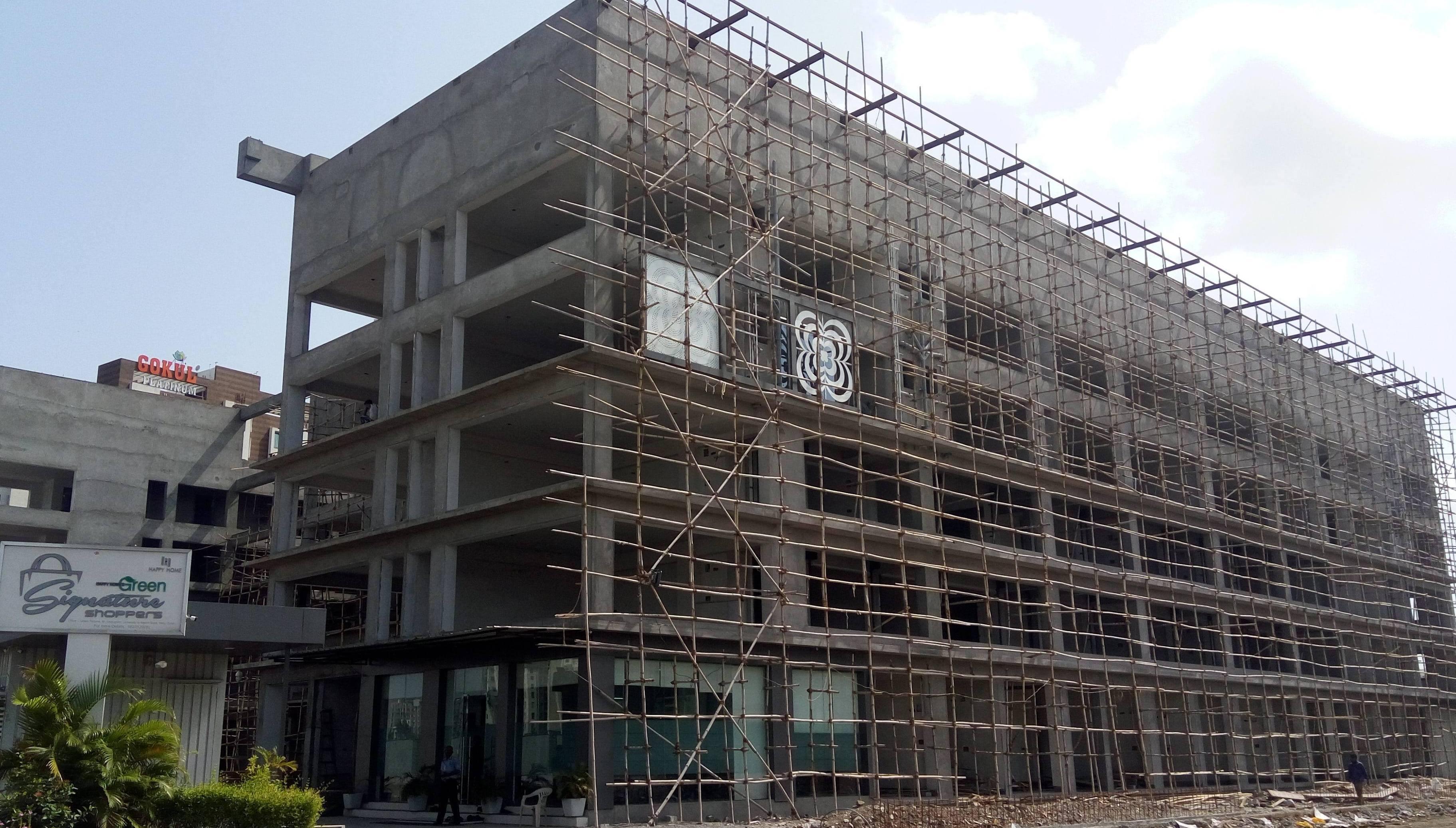 30542_const of real estate project Green Signature Shoppers located at Surat, Surat, Gujarat