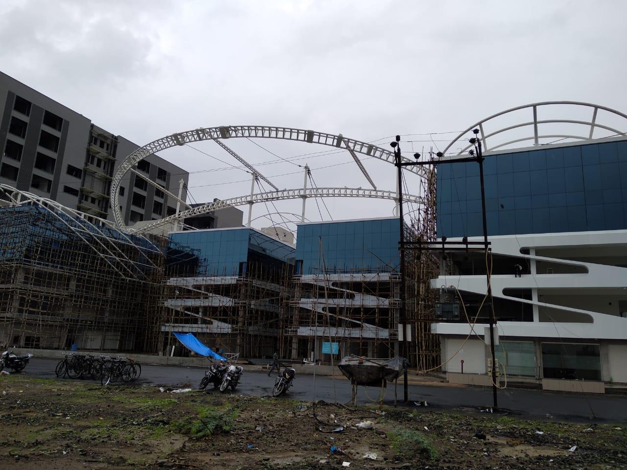 167862_const of real estate project Happy Goldmines Shoppers located at Surat, Surat, Gujarat