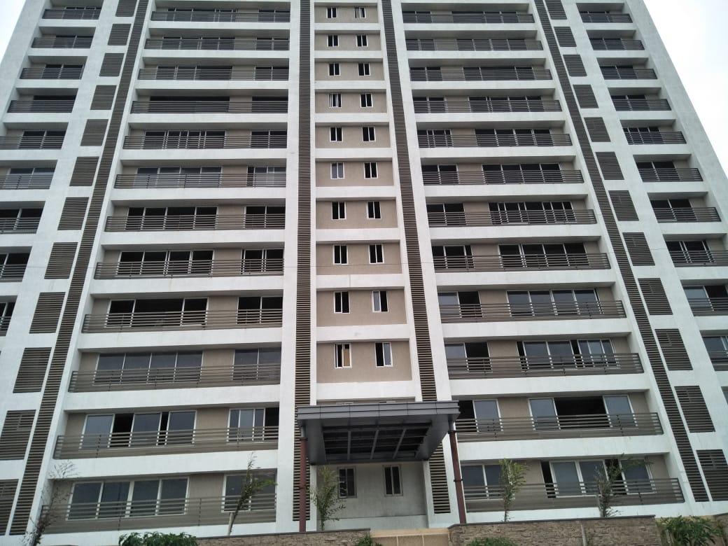 191028_const of real estate project Kpm Terra Prime located at Vesu, Surat, Gujarat