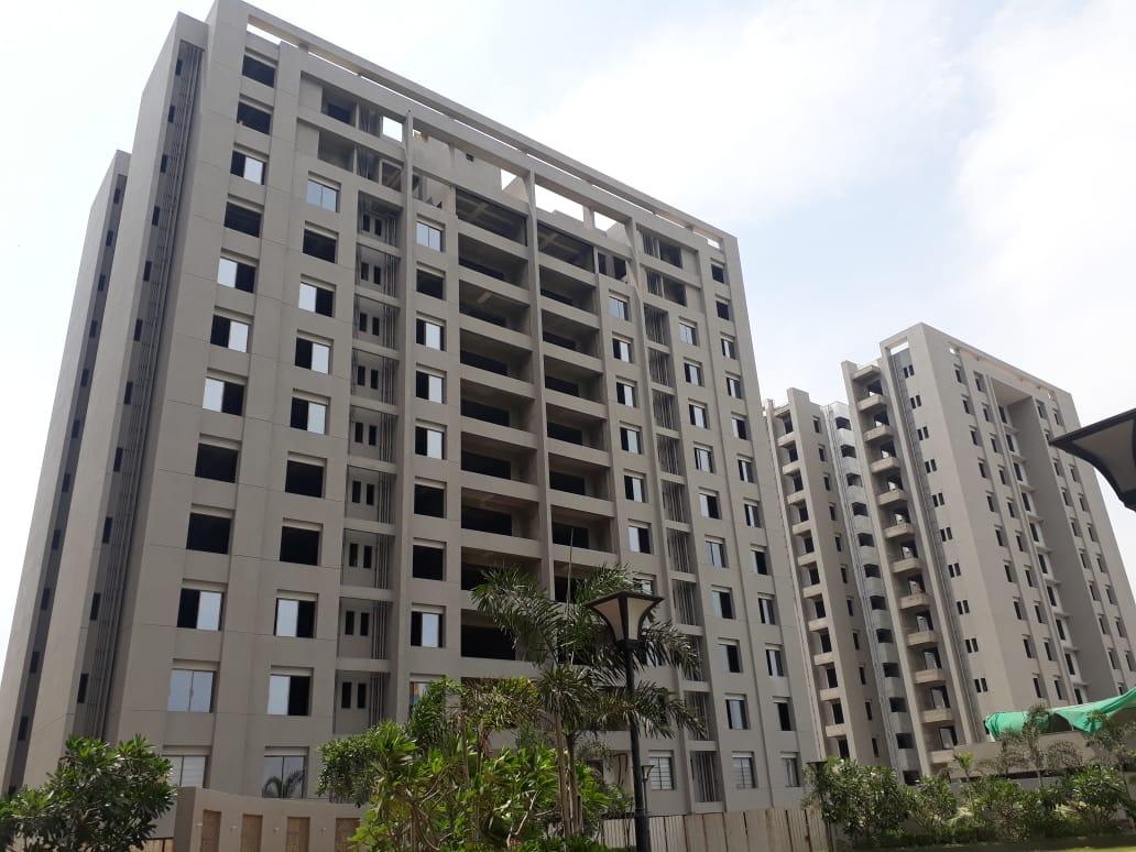 177825_const of real estate project Madhav Platina located at Surat, Surat, Gujarat