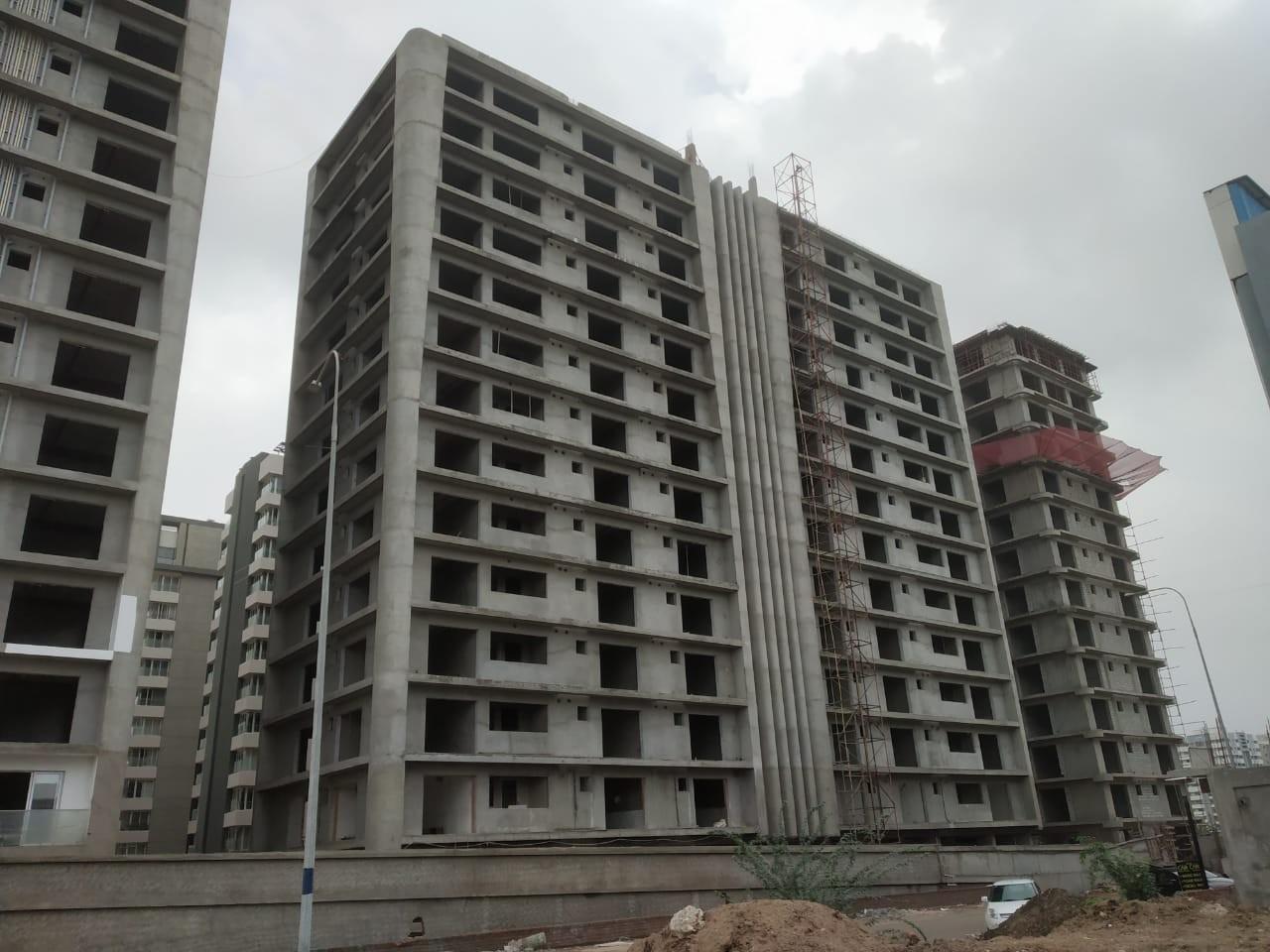 165991_const of real estate project Ofira Posh located at Vesu, Surat, Gujarat