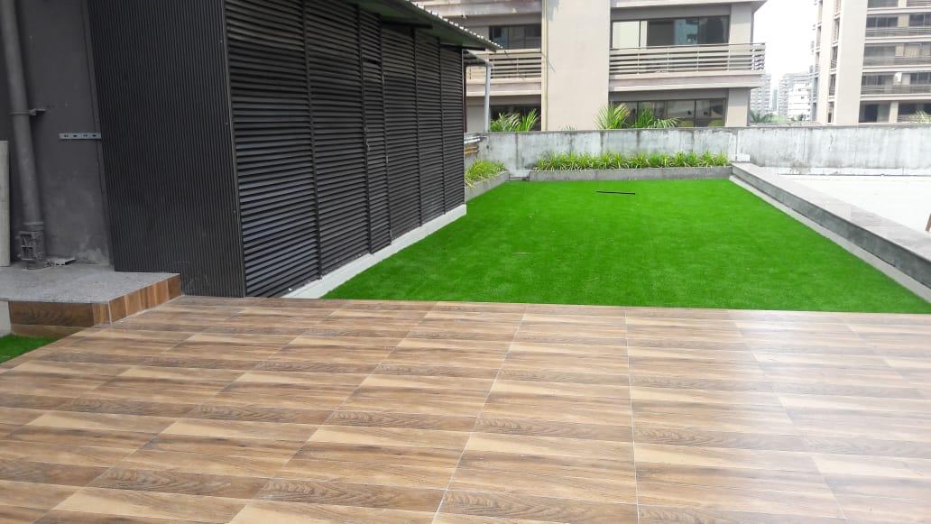 70148_const of real estate project Phoenix Towers located at Vesu, Surat, Gujarat