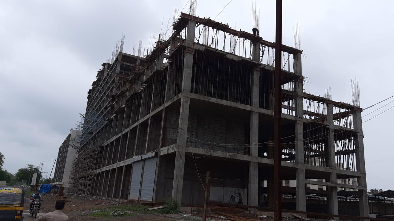 169559_const of real estate project Radha Madhav Textile Market located at Devadh, Surat, Gujarat