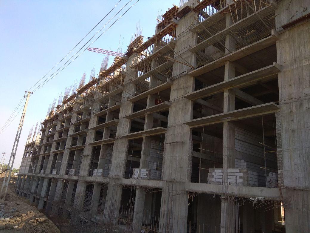 64960_const of real estate project Raghuvir Trade Center located at Magob, Surat, Gujarat