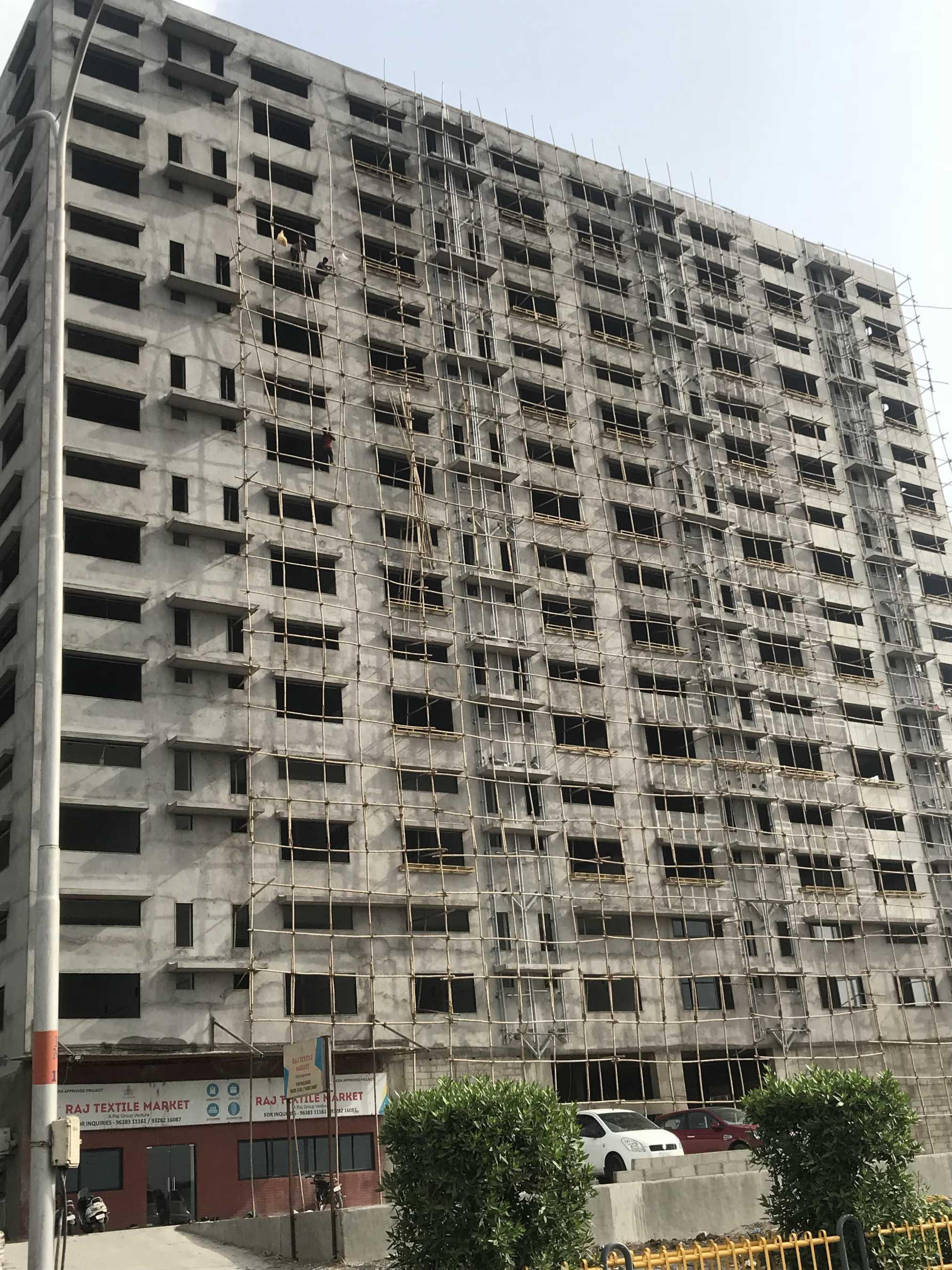 92140_const of real estate project Raj Textile Market located at Parvat, Surat, Gujarat
