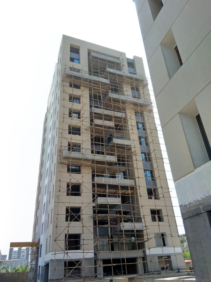 129155_const of real estate project Sangini Terraza located at Vesu, Surat, Gujarat