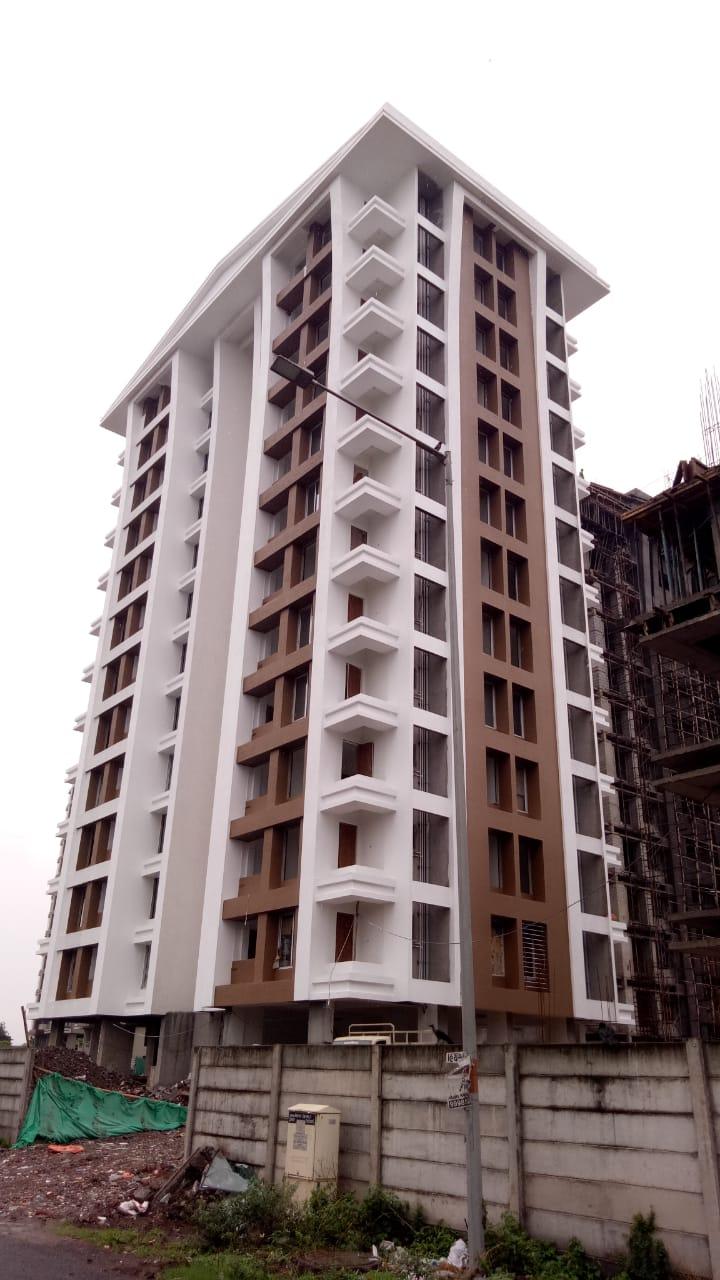 186103_const of real estate project Sarjan Palace located at Singanpore, Surat, Gujarat