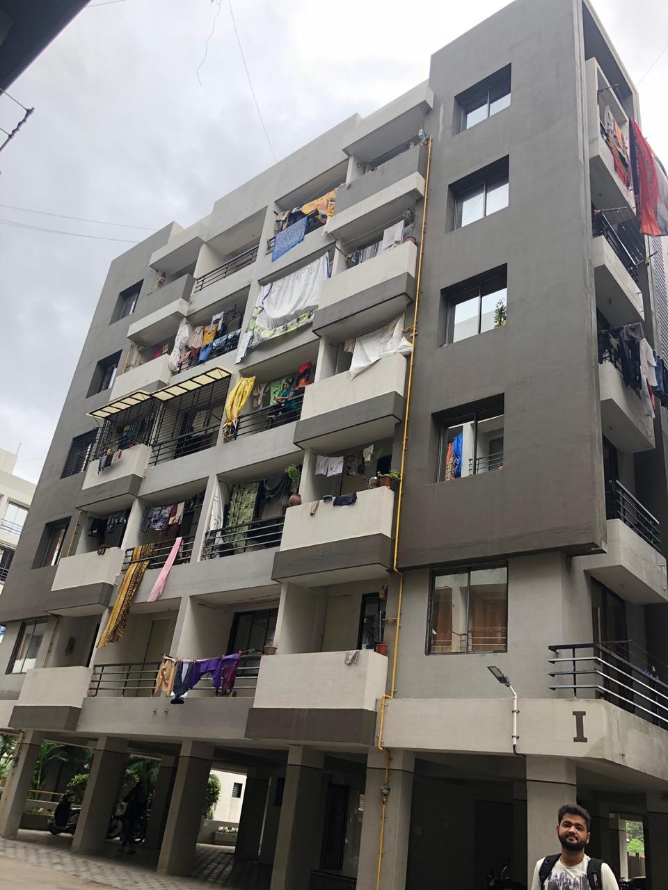 187180_const of real estate project Shreenathji Residency located at Variav, Surat, Gujarat