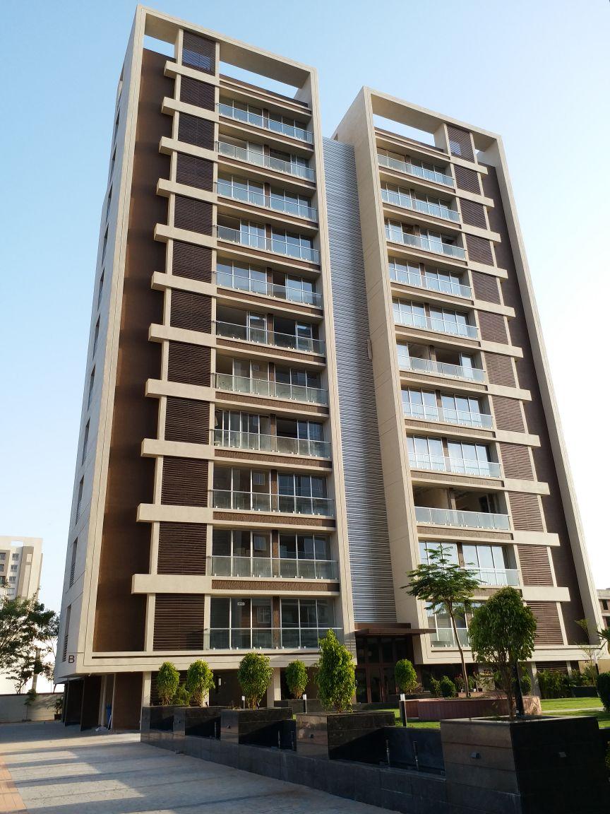 37699_const of real estate project Shreepad Anantta located at Pal, Surat, Gujarat