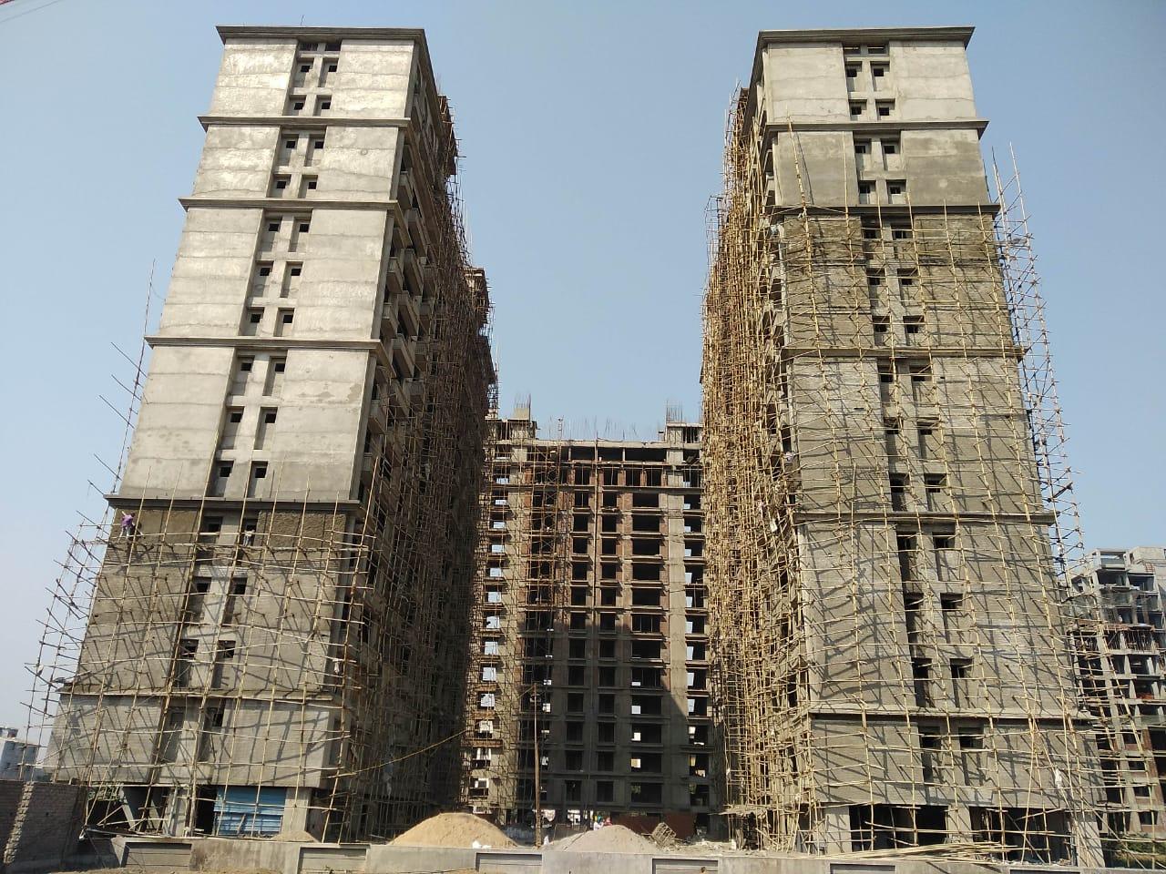 142226_const of real estate project Silver Luxuria located at Utran, Surat, Gujarat