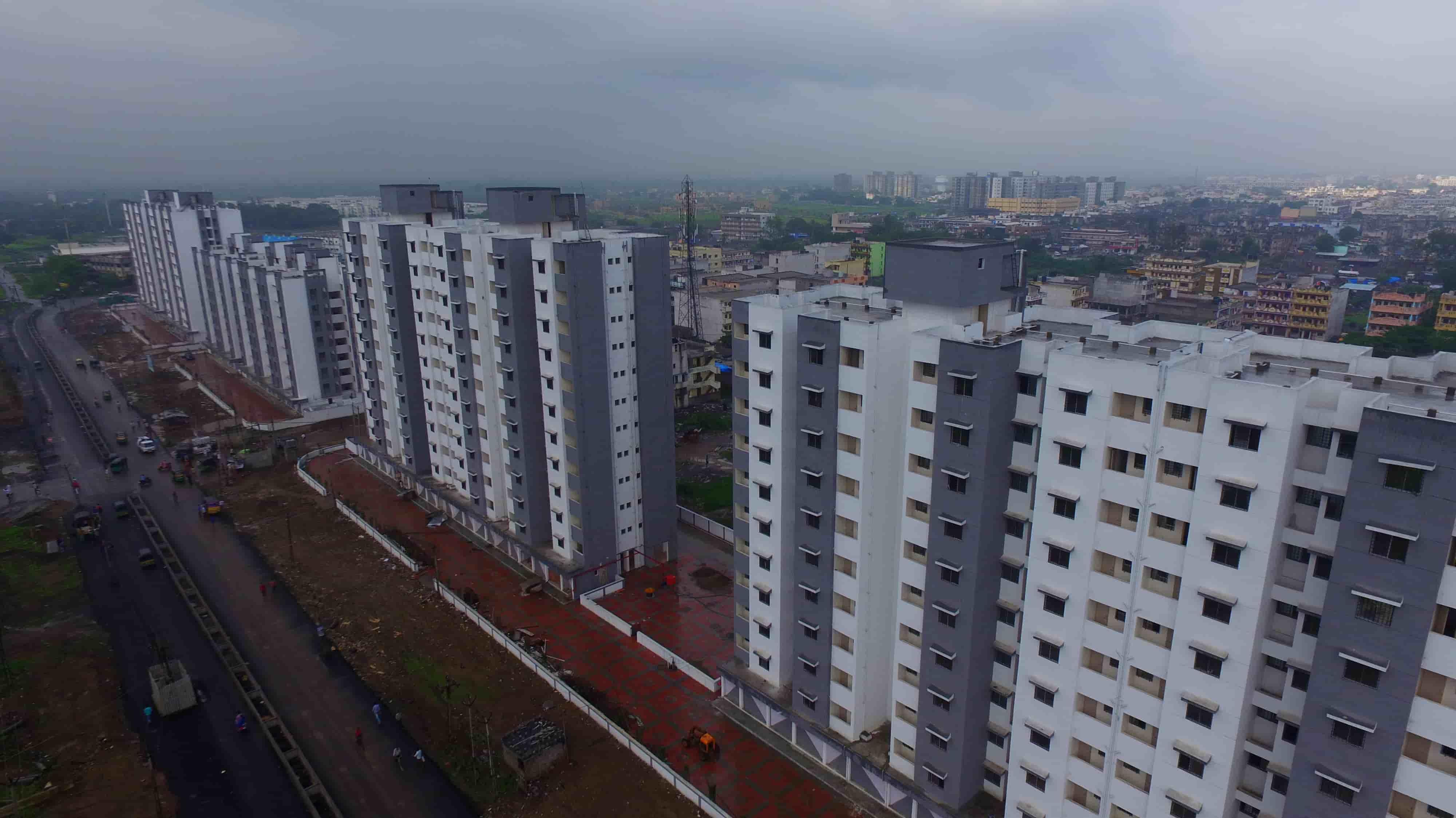 123573_const of real estate project Sudalig located at Sachin, Surat, Gujarat