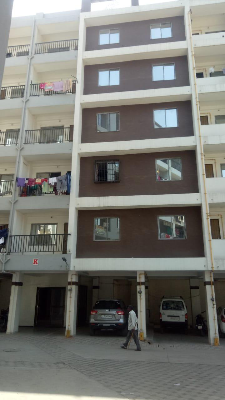 121068_const of real estate project Sunday Residency located at Surat, Surat, Gujarat