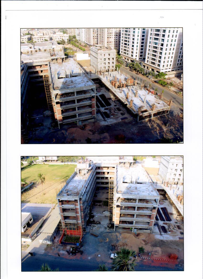 38006_const of real estate project The Galleria Shopping Hub located at Surat, Surat, Gujarat
