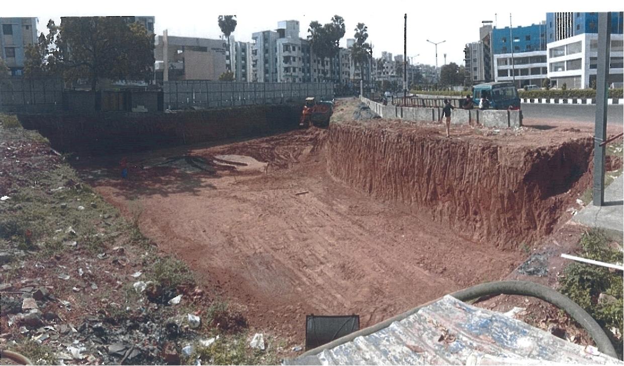 86250_const of real estate project Varni Plaza located at Varachha, Surat, Gujarat