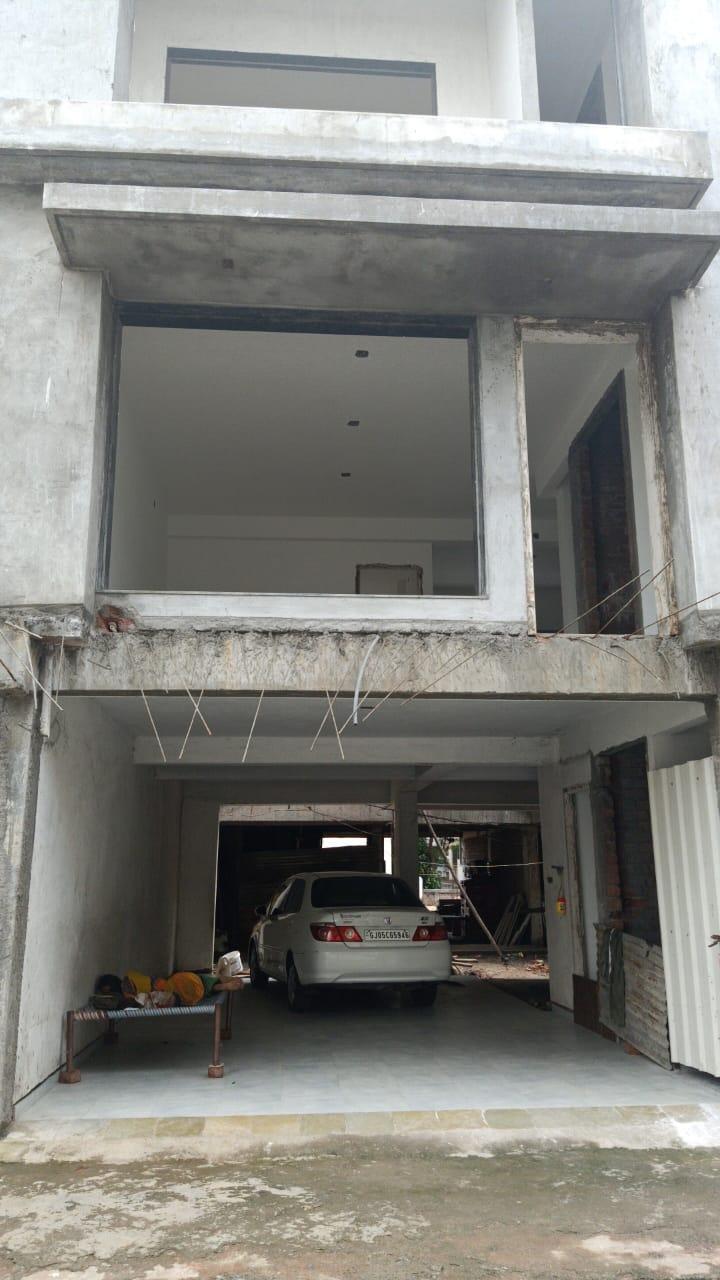 198541_const of real estate project Western Oasis located at Adajan, Surat, Gujarat