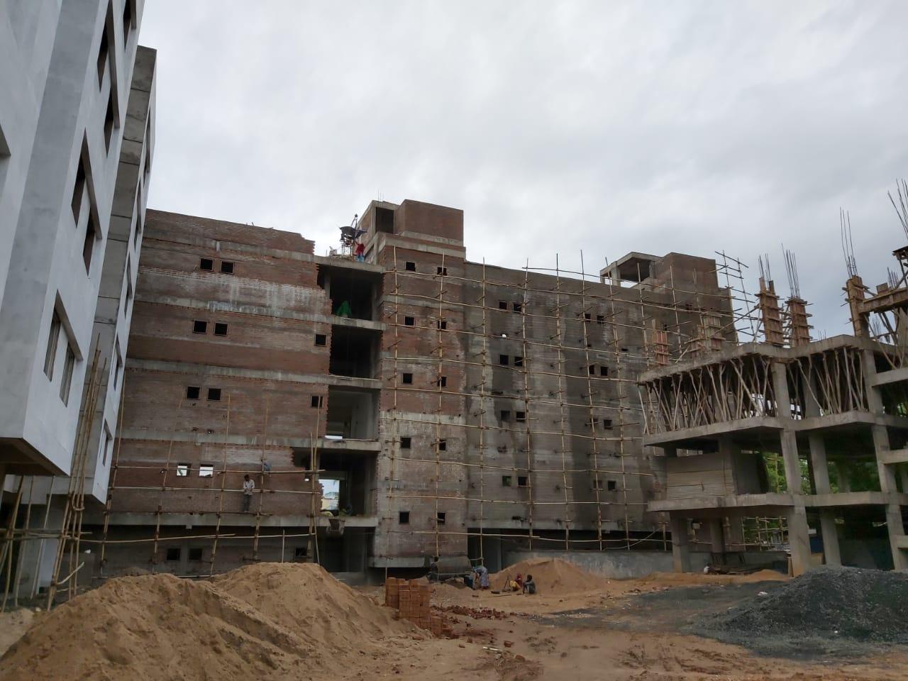 193205_const of real estate project 5th Avenue located at Manjalpur, Vadodara, Gujarat