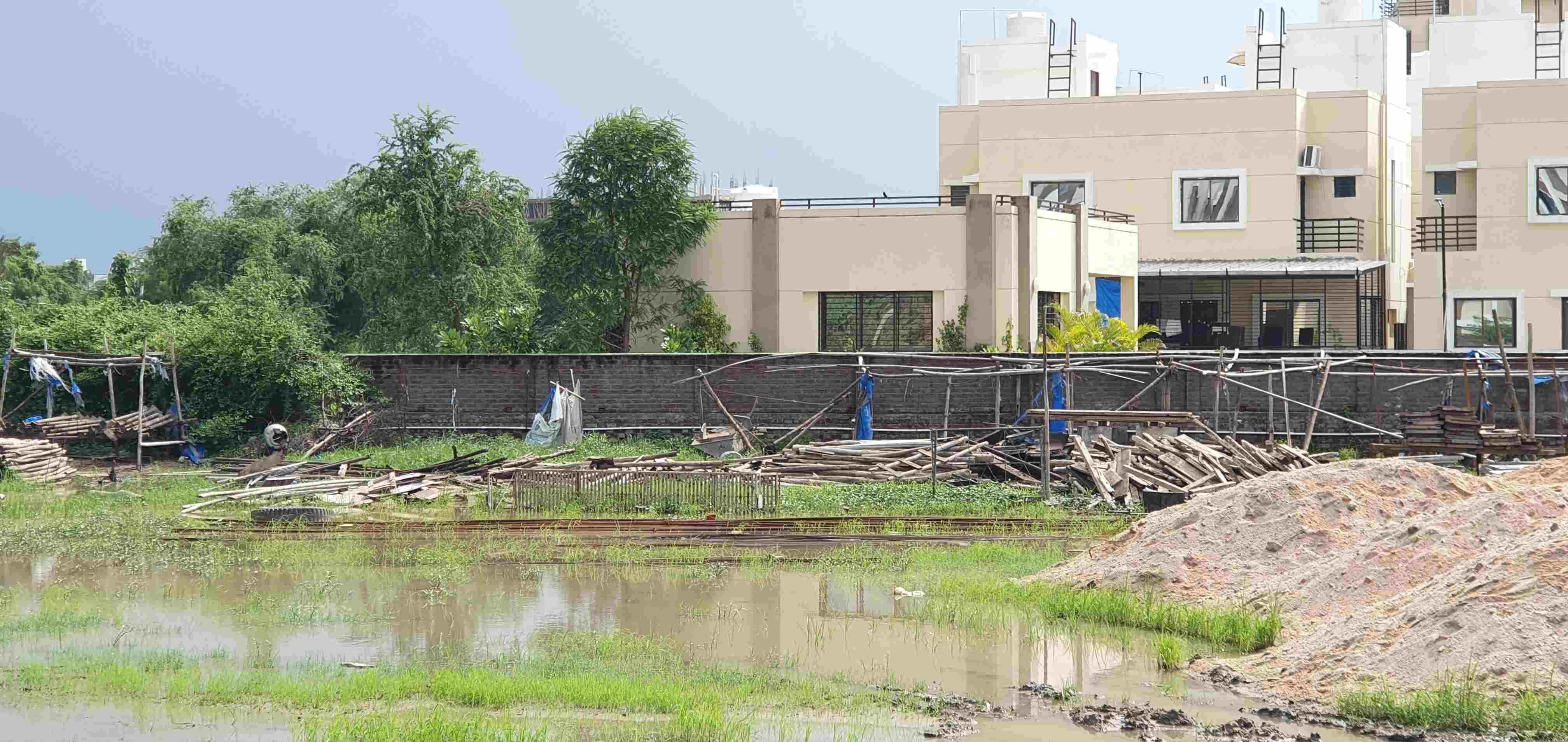 170222_const of real estate project Auro Prime located at Bill, Vadodara, Gujarat