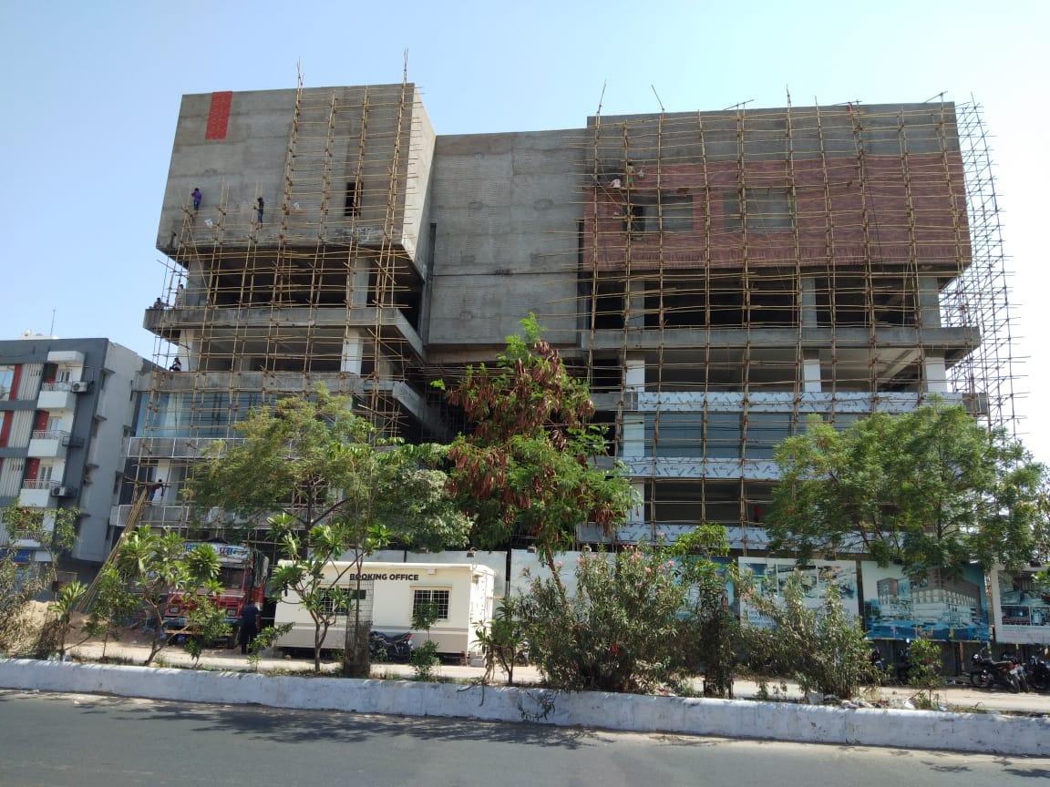 185395_const of real estate project Baroda City Mall located at Manjalpur, Vadodara, Gujarat