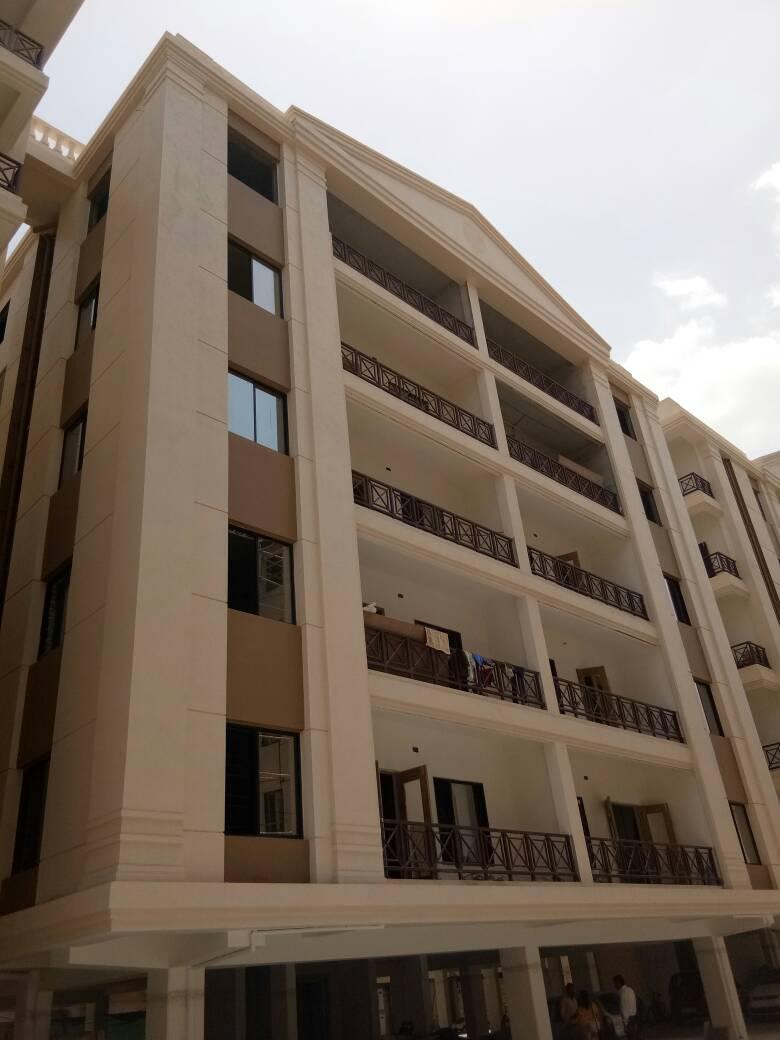 162707_const of real estate project Earth Artica (tower  A,b,c,i,j,k,l,m) located at Tandalaja, Vadodara, Gujarat