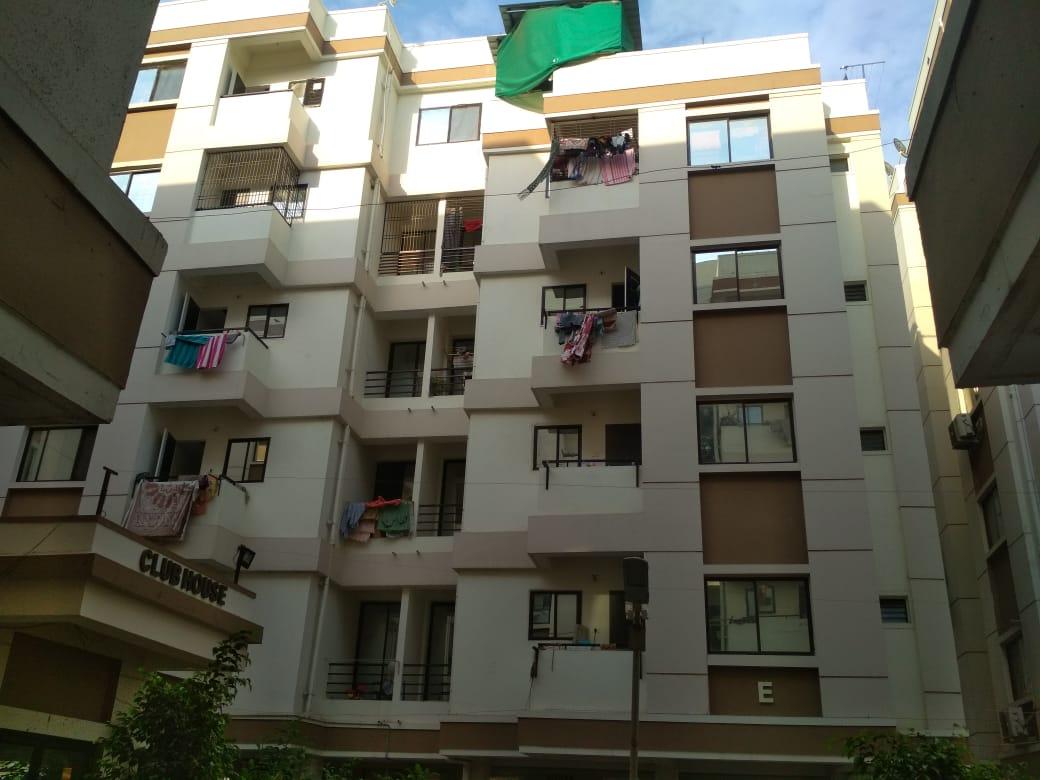 203346_const of real estate project Eshanti Heights located at Sayajipura, Vadodara, Gujarat