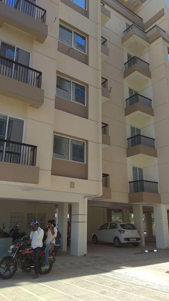 185107_const of real estate project Lilleria Aashiana located at Sama, Vadodara, Gujarat