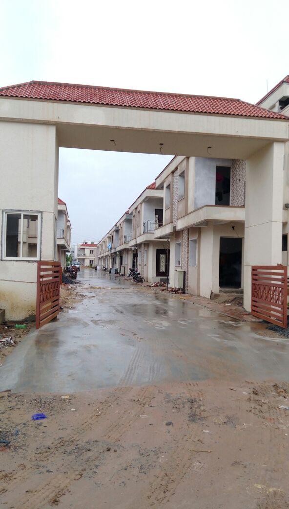 165163_const of real estate project Prachi Bunglows located at Maretha, Vadodara, Gujarat